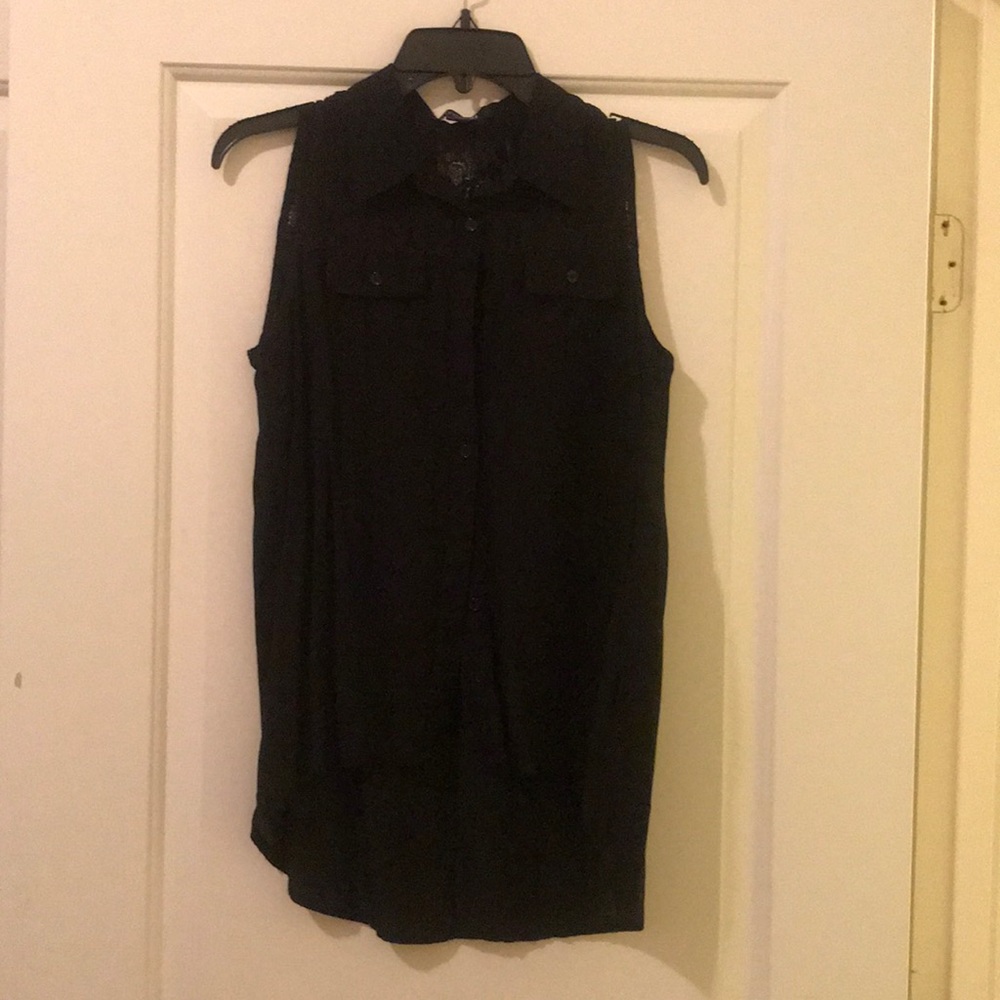 Black sleeveless blouse